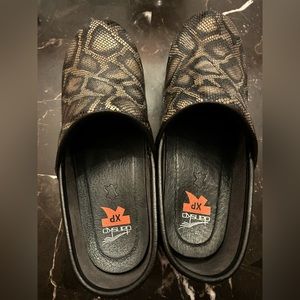 Dansko XP size 39